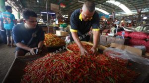 Harga Cabai Rawit di Banyuwangi Tembus Rp 75.000, Satgas Pangan Langsung Turun Sidak!