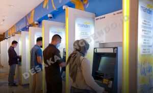 Tak Perlu Antre! Cara Tarik Tunai Pecahan Rp10.000 dan Rp20.000 di ATM Mandiri